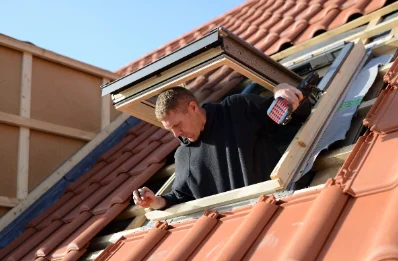 Pose de fenêtres de toit Velux à Clévilliers